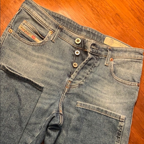 DIESEL Babhila Slim-Skinny 27/32 Jeans (L-59) - Picture 3 of 8